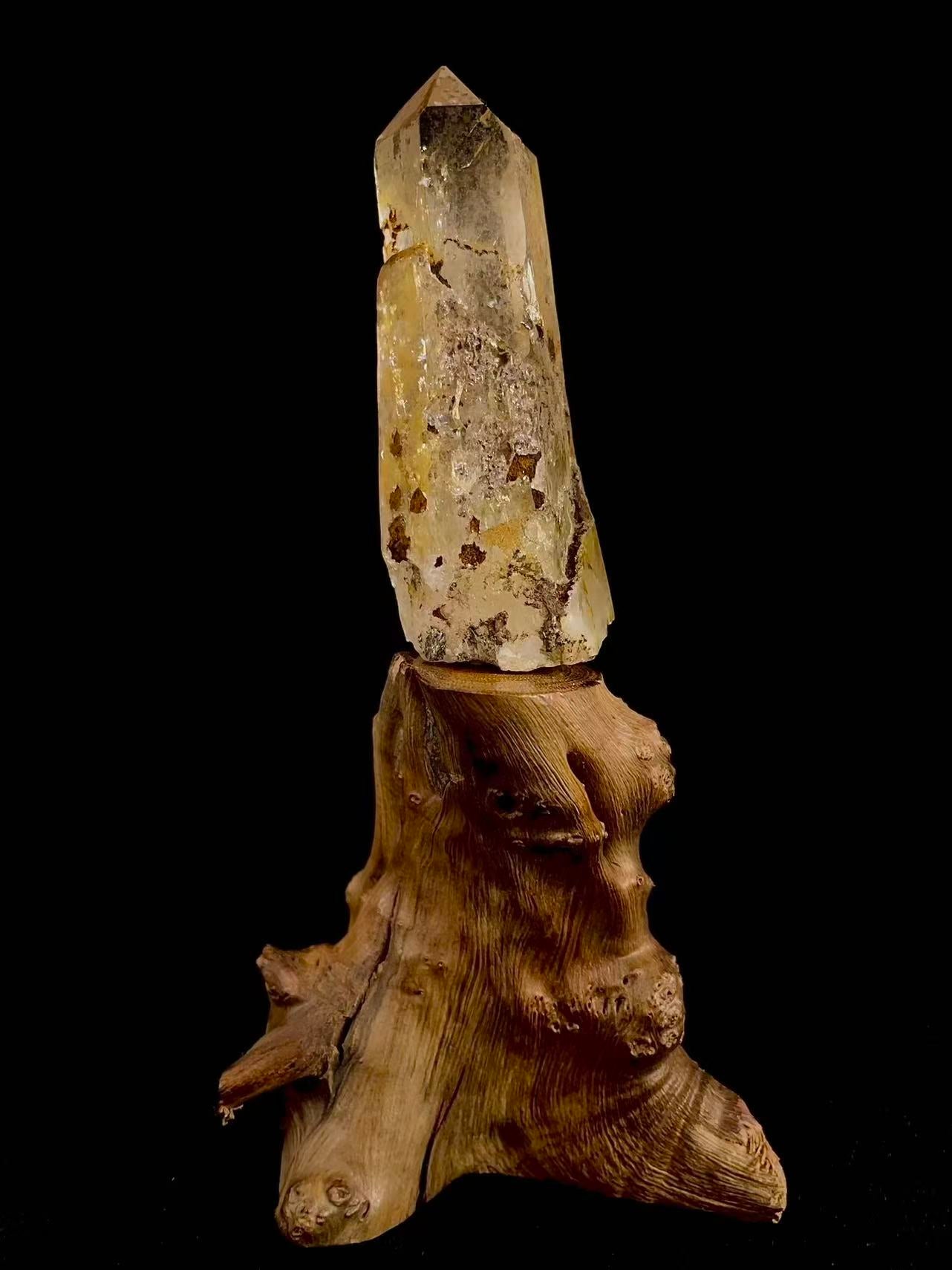 Himalaya-Bergkristall – Goldenes Nirvana